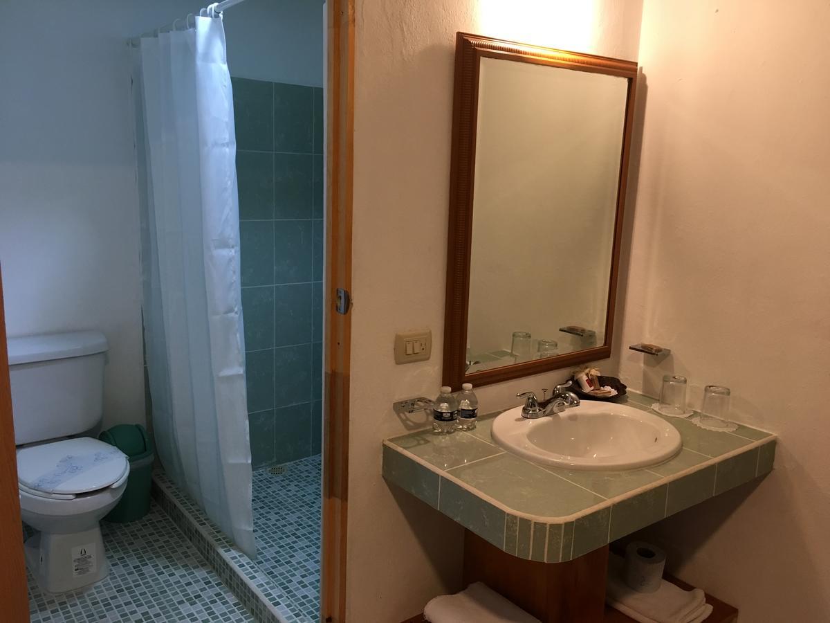 Hotel Central Station Тулум Экстерьер фото